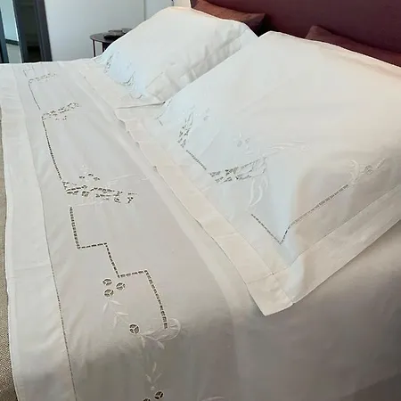 Bartago Luxury House 게스트하우스