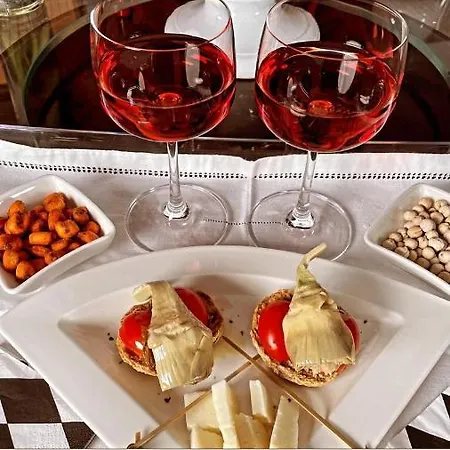 Bartago Luxury House 게스트하우스 4*