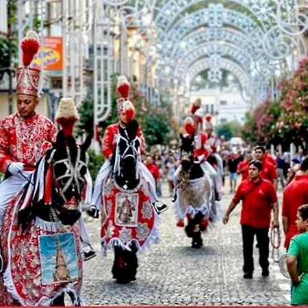 게스트하우스 Bartago Luxury House 오스투니