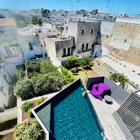 Bartago Luxury House أوستوني