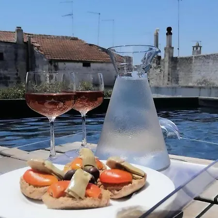 بيت ضيافة Bartago Luxury House